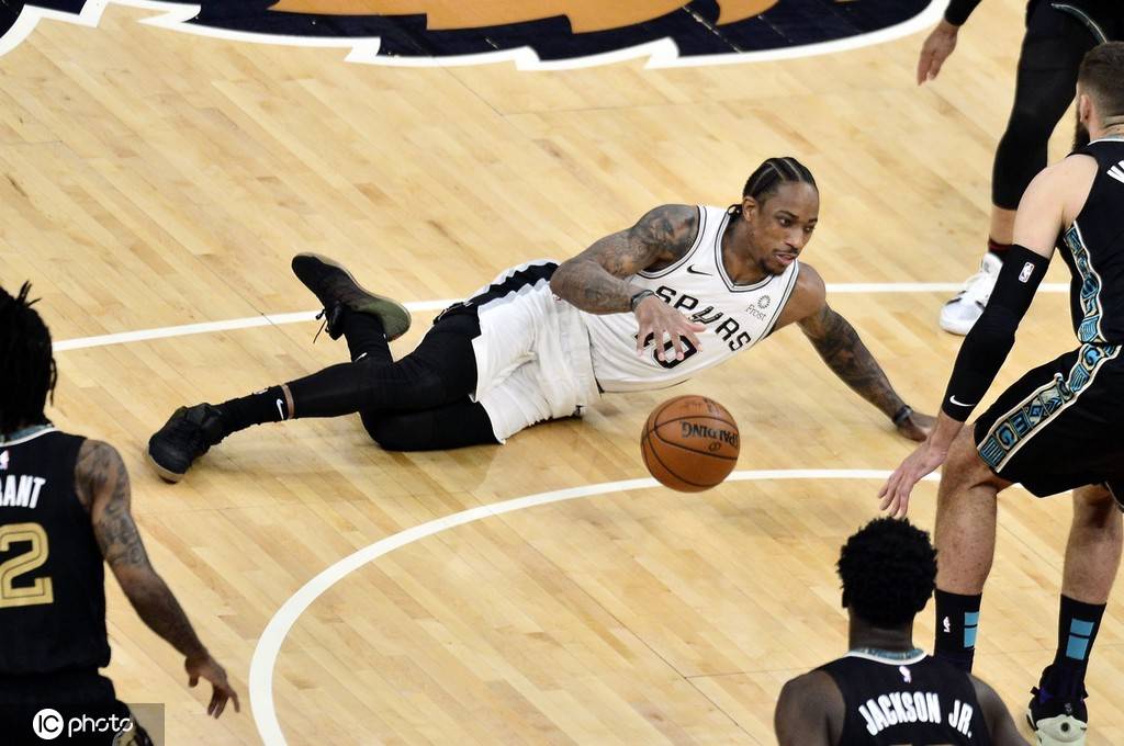 壹号娱乐登录入口罗马训练开放日，赛前手感冰凉引欢呼，全明星赛在即，球队文化再被提及的简单介绍