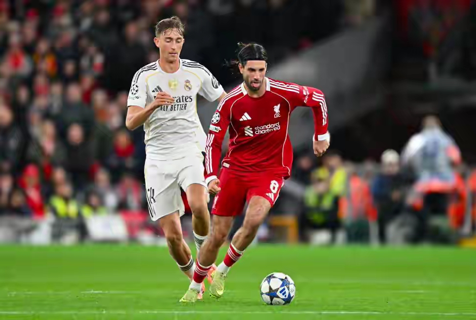 这也行？赛前阿森纳备战欧冠看傻了，那不勒斯今夜调整名单的简单介绍